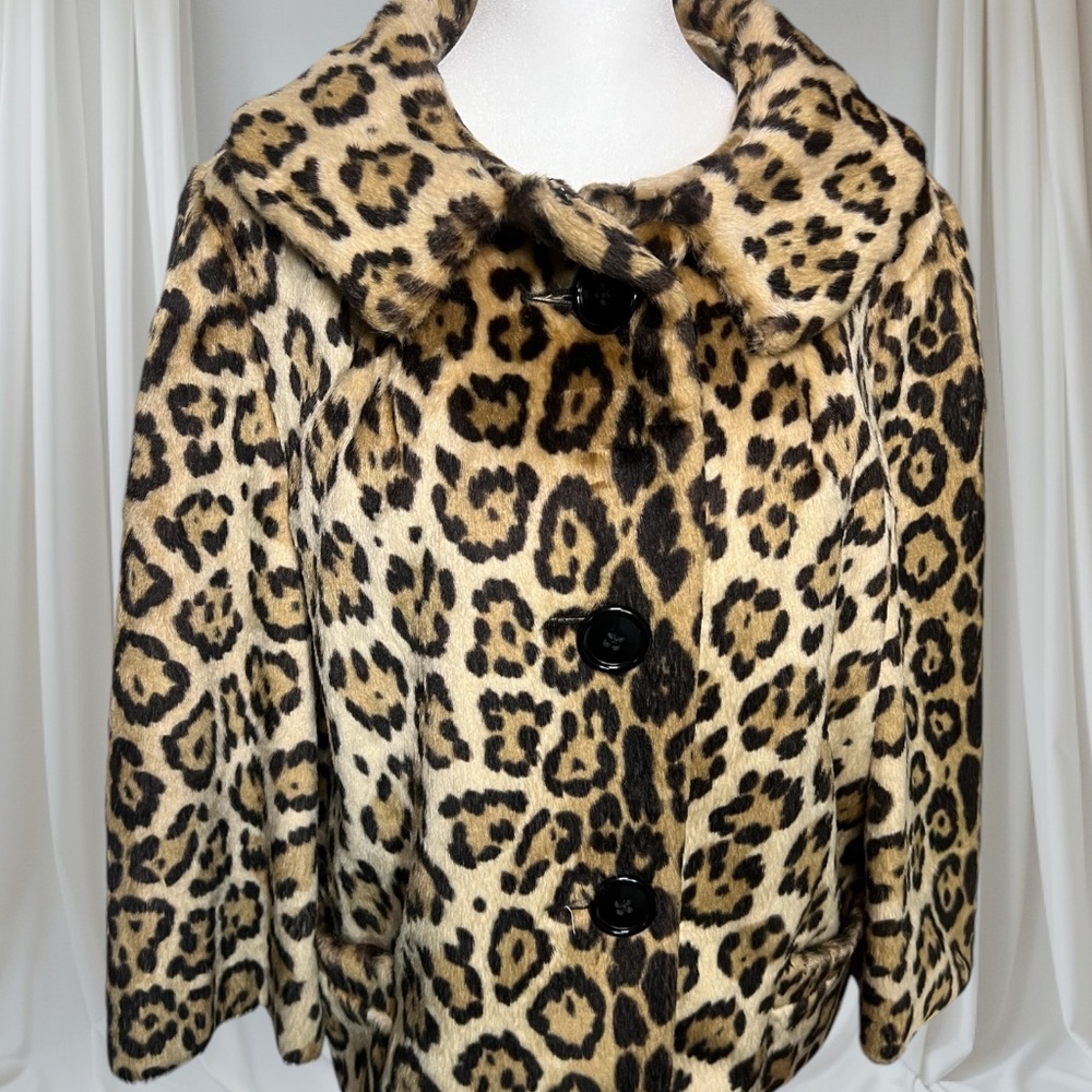 Vintage Floris Cropped Leopard Print Faux Fur Coat Size Small / Medium